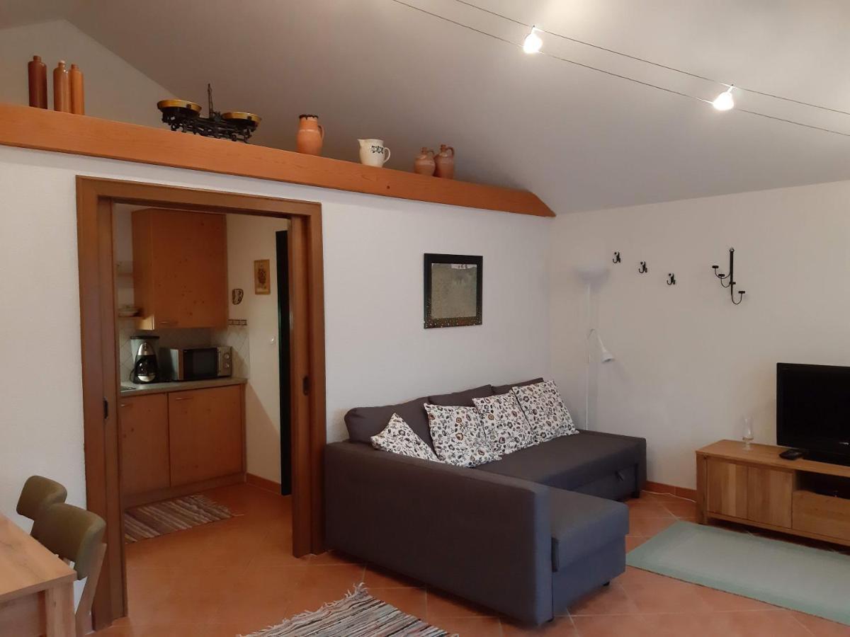 Haus Koenigshofer Apartment Neusiedl am See Bagian luar foto
